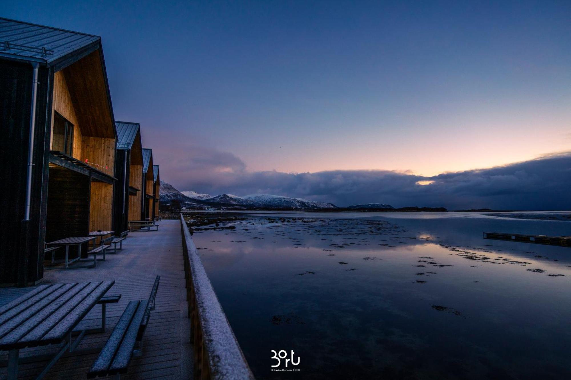 Apartamento Risoyhamn Sjohus As Exterior foto